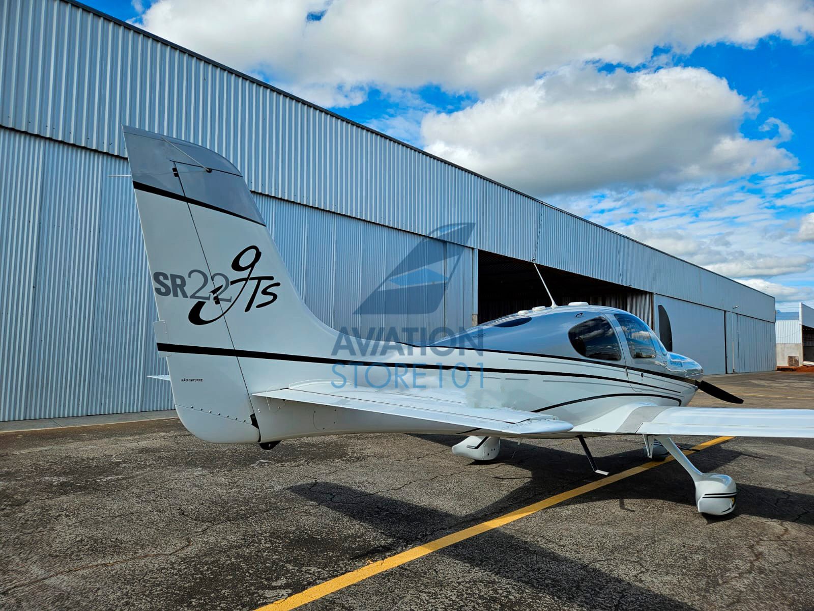 Cirrus SR22 G3 GTS – Ano 2007 – 2.470 H.T.