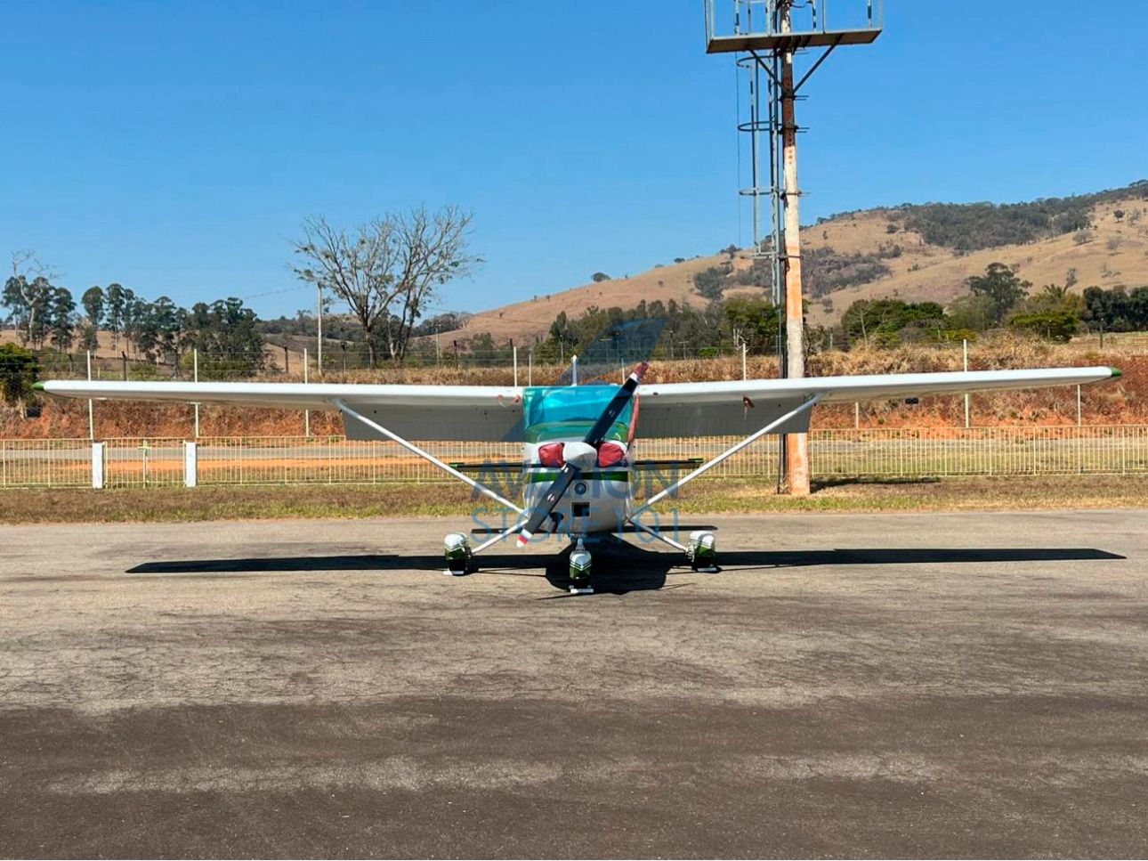 Avião Cessna 172M Skyhawk- Ano 1974 – 5.232 H.T.