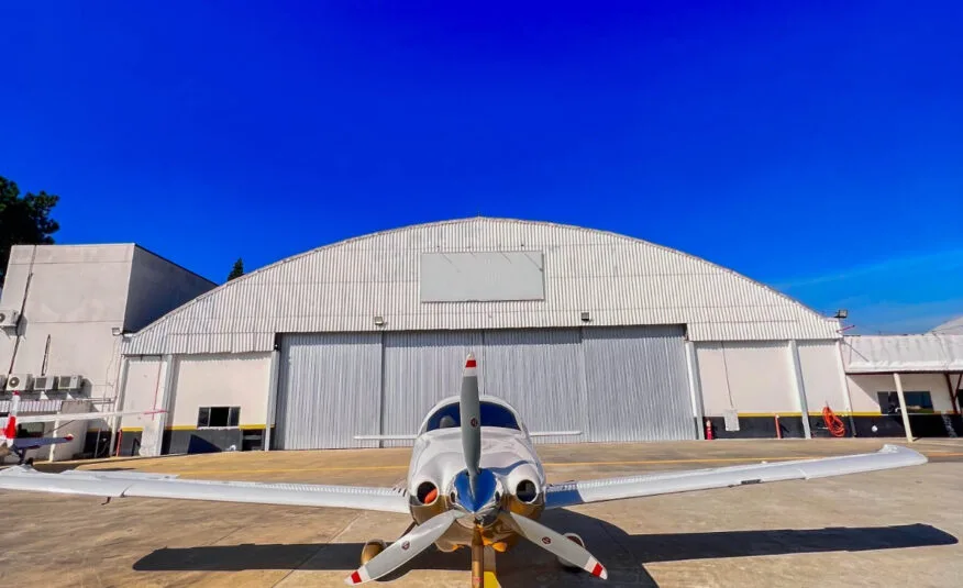 Avião Cessna 350 Corvalis à venda