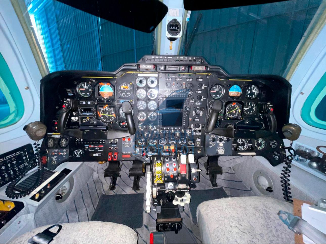 Avião Mitsubishi MU-2B-60 – Ano 1983 à Venda