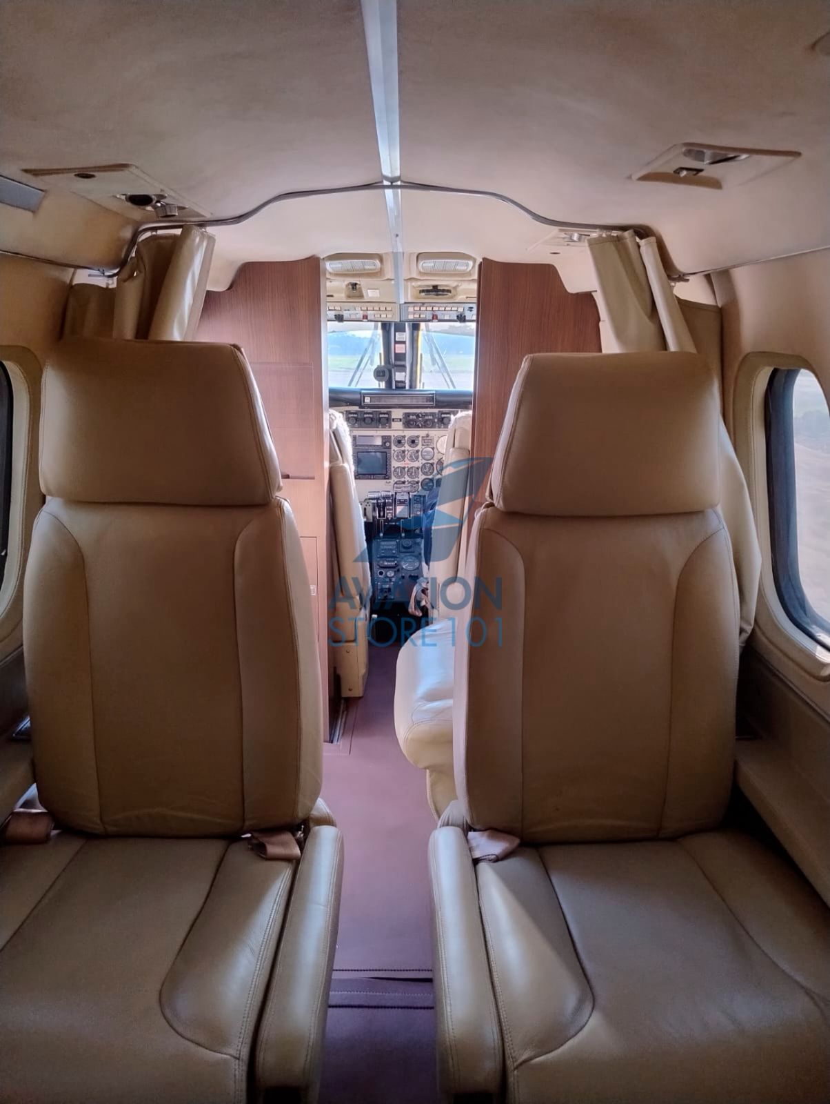 Avião Twin Commander 690B – Ano 1977 – à Venda