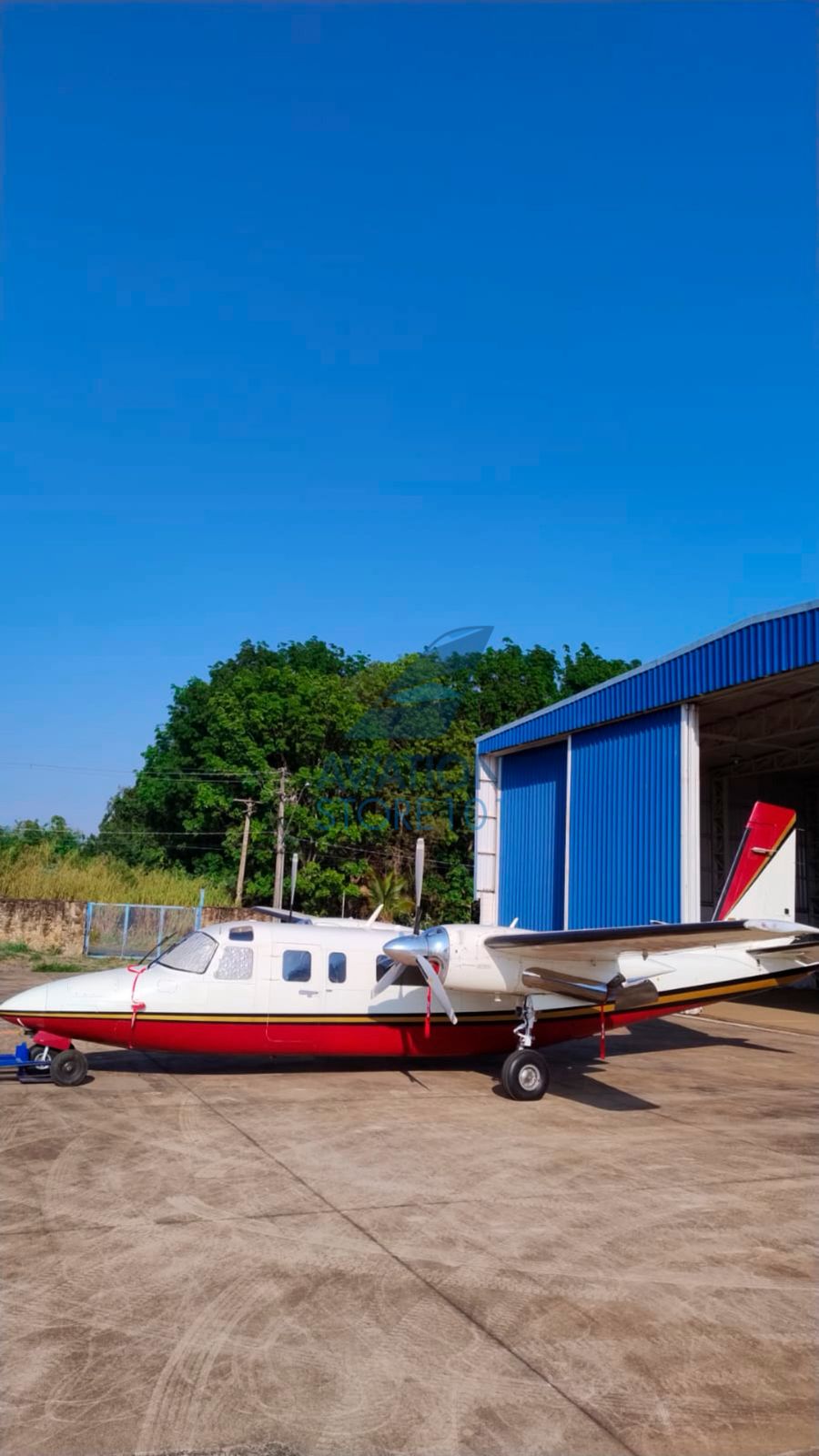 Avião Twin Commander 690B – Ano 1977 – à Venda