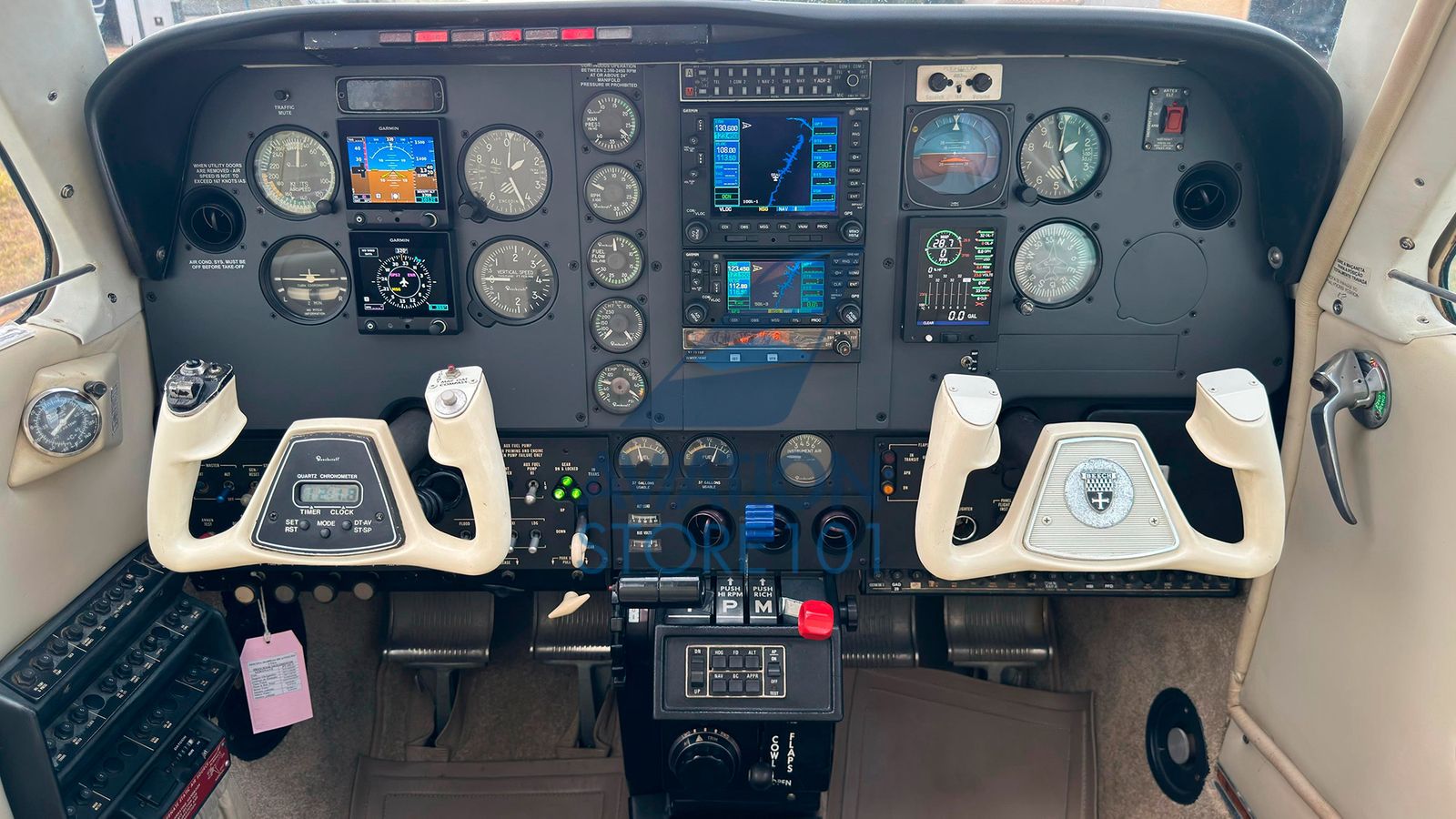 Beechcraft Bonanza A36 – Ano 1989 – 5.380 H.T.