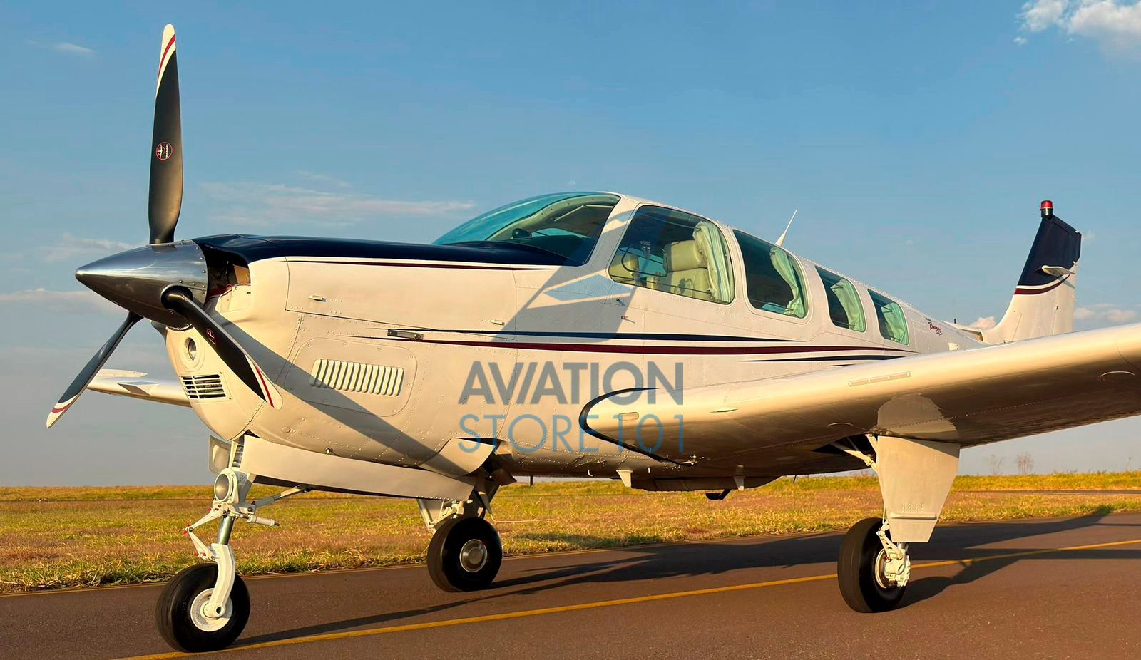 Beechcraft Bonanza A36 – Ano 1989 – 5.380 H.T.