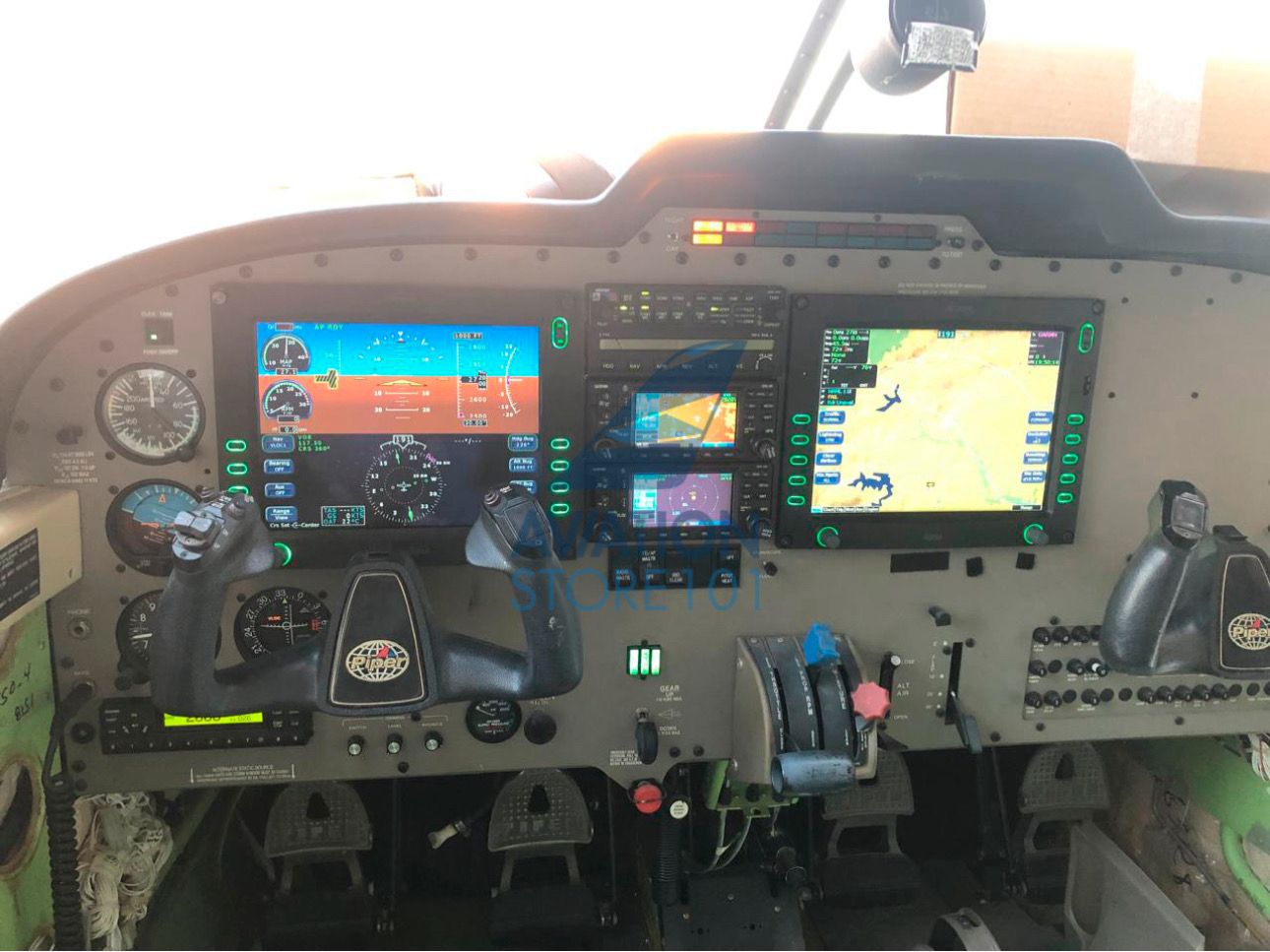 Piper Saratoga II TC PA-32R-301T – Ano 2005 à Venda