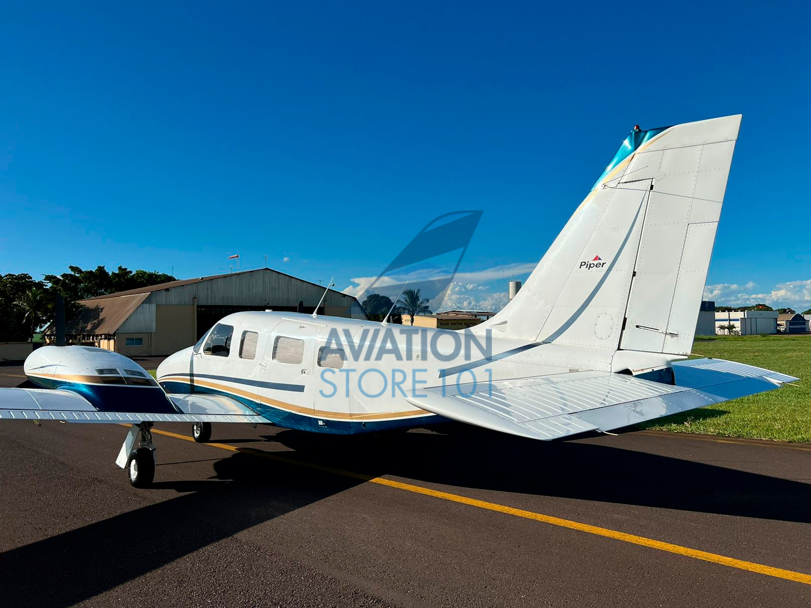 Avião Piper Seneca V PA-34-220T – Ano 1999 à Venda