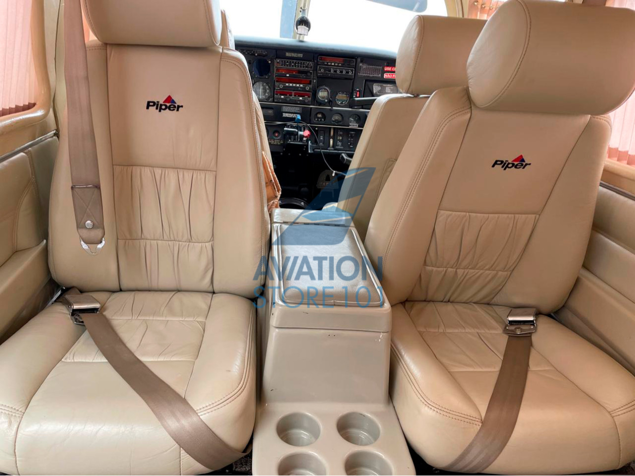 Piper Saratoga PA-32R-301 – Ano 1982 à Venda