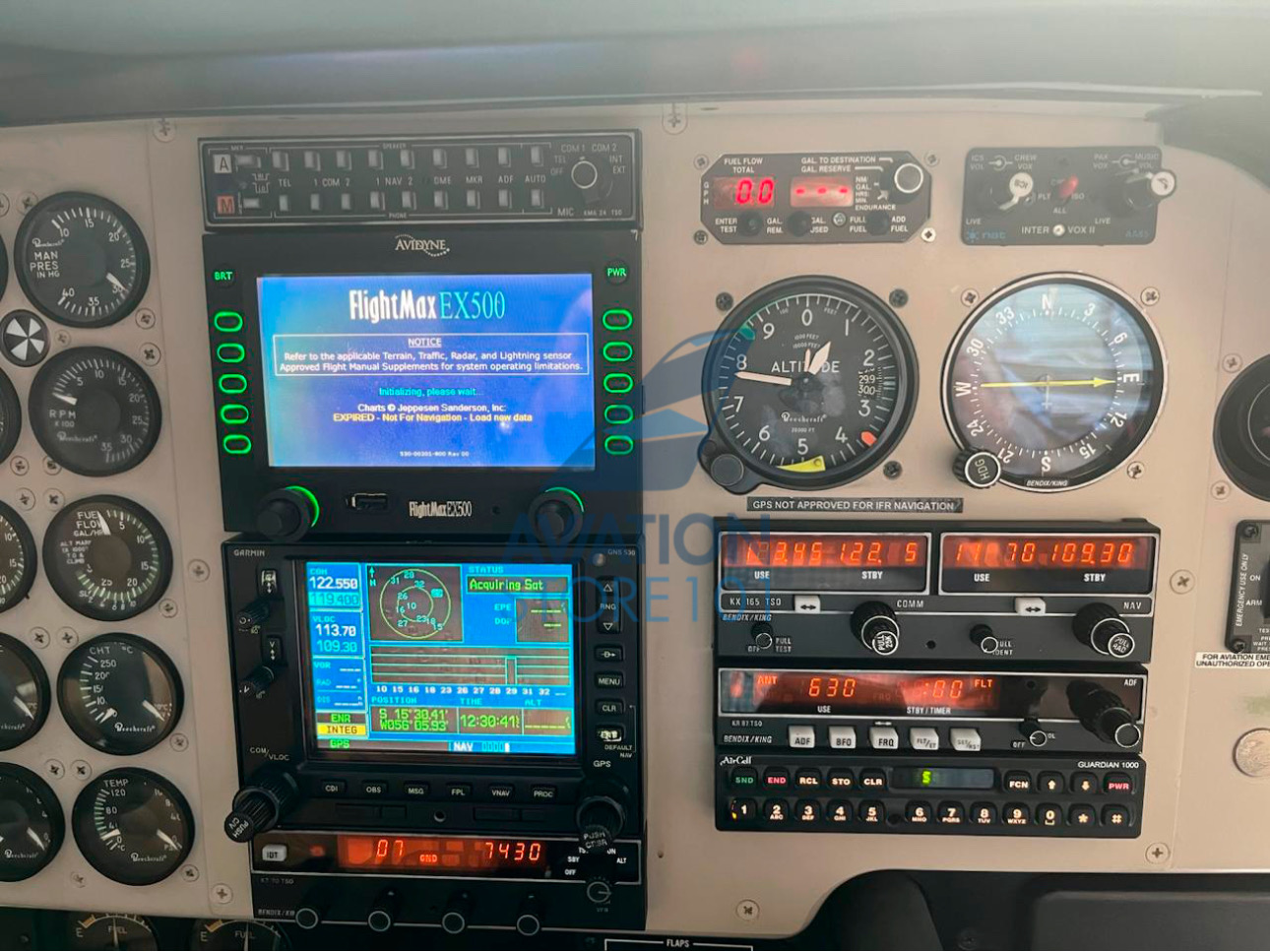 Avião Beechcraft Baron 58 – Ano 1998 – 3.300 H.T.