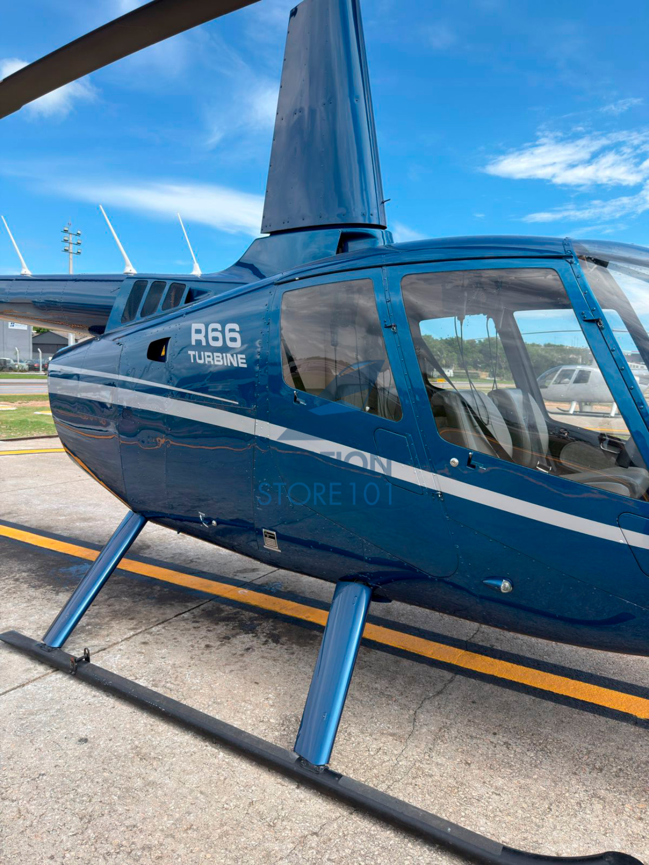 Helicóptero Robinson R66 Turbine – Ano 2012 – 1.600 H.T.