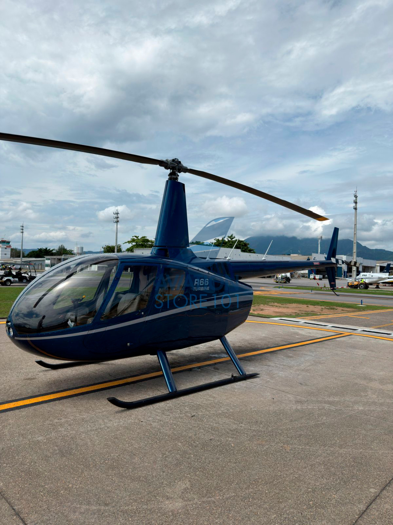 Helicóptero Robinson R66 Turbine – Ano 2012 – 1.600 H.T.