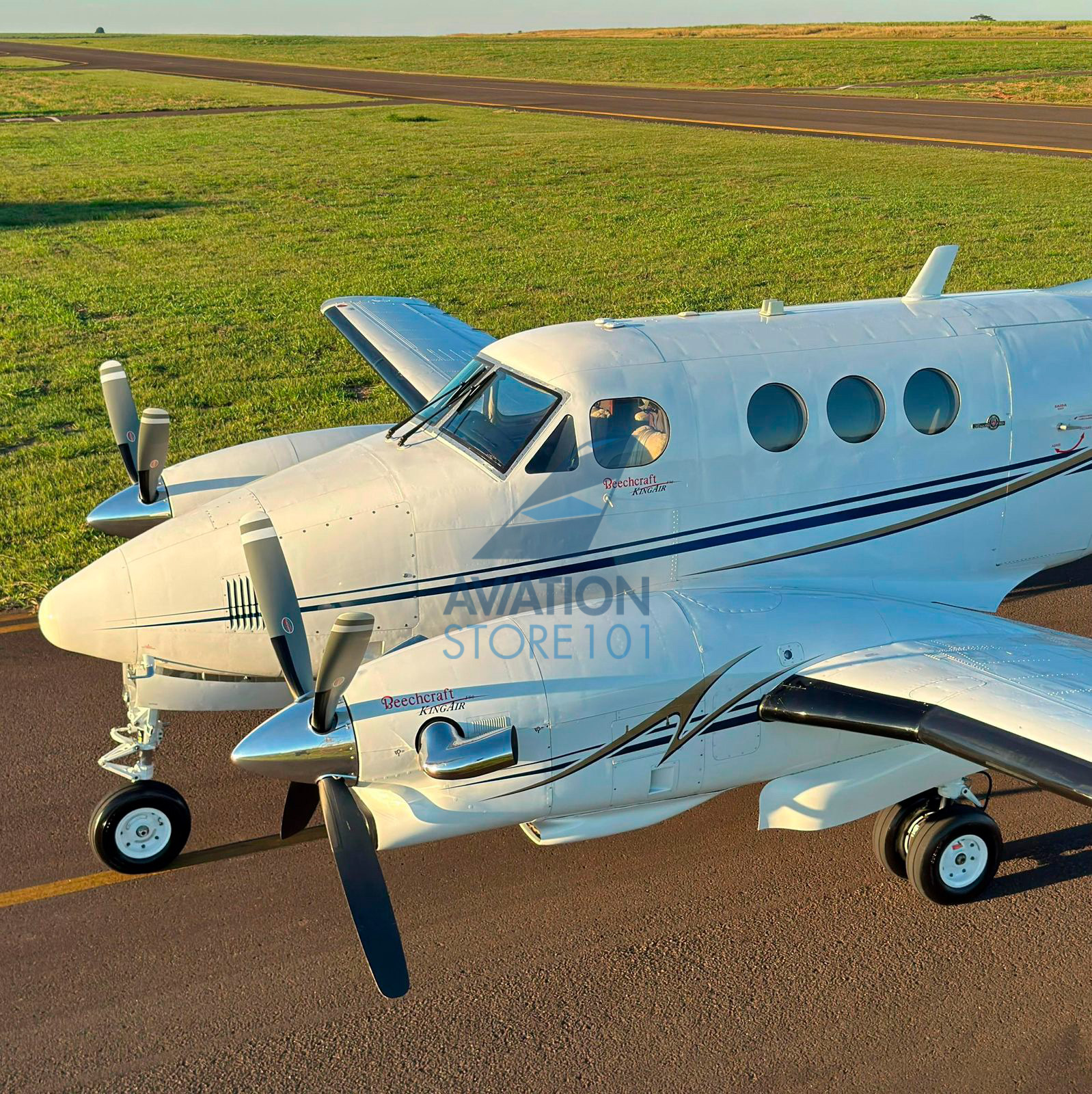 Beechcraft King Air F90 – Ano 1982 à Venda