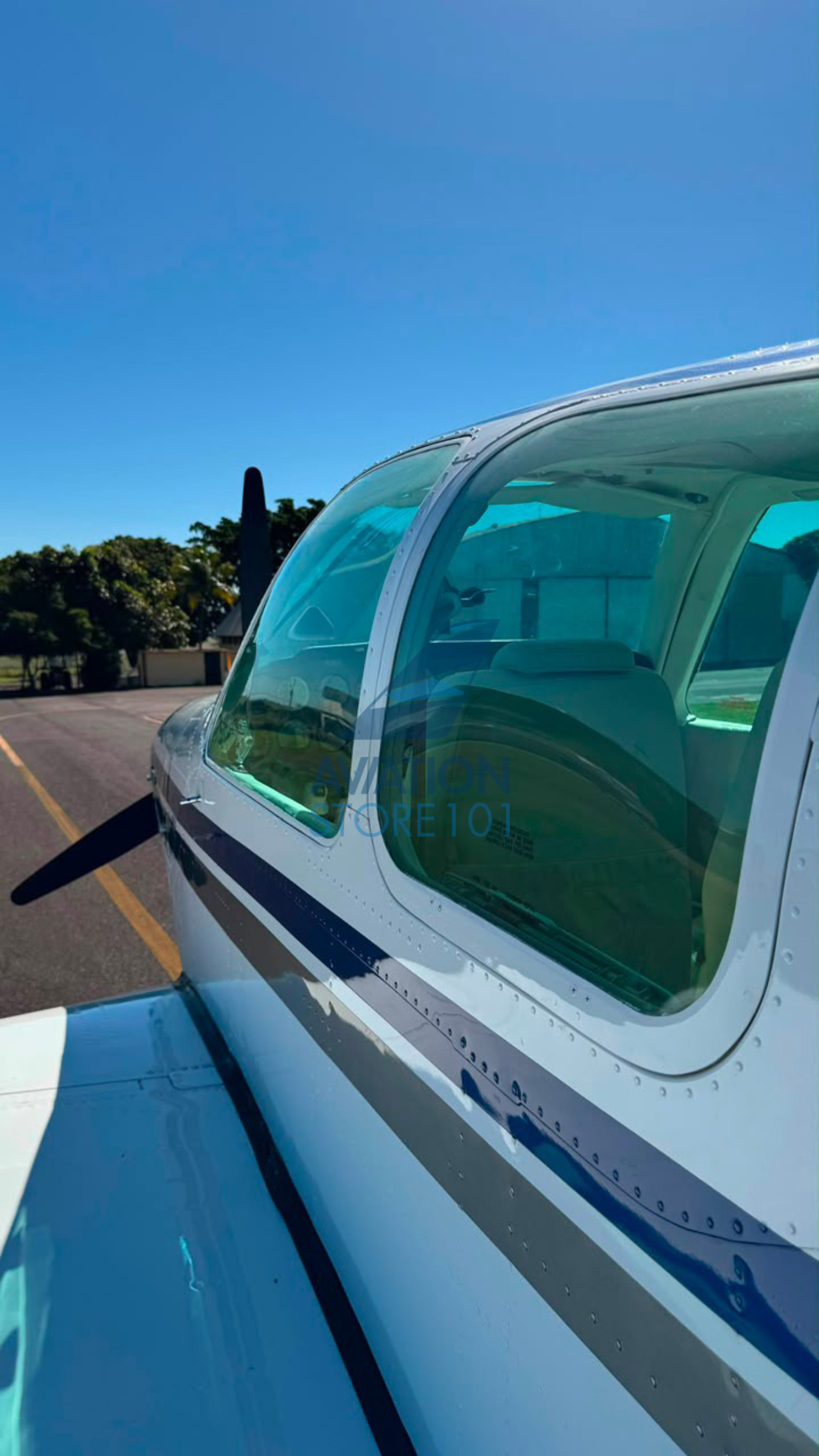 Beechcraft Bonanza F33A – Ano 1993 à Venda