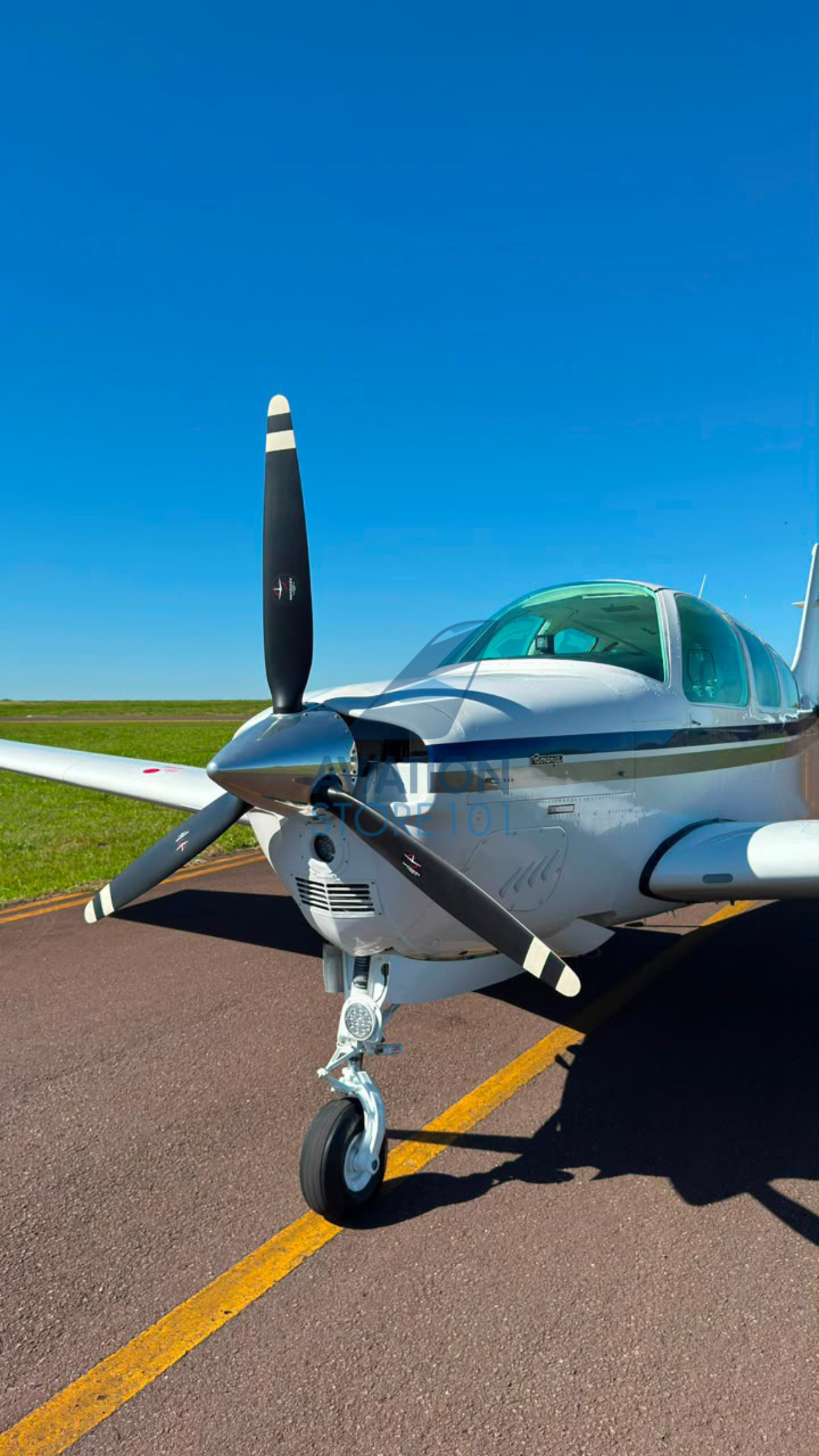 Beechcraft Bonanza F33A – Ano 1993 à Venda