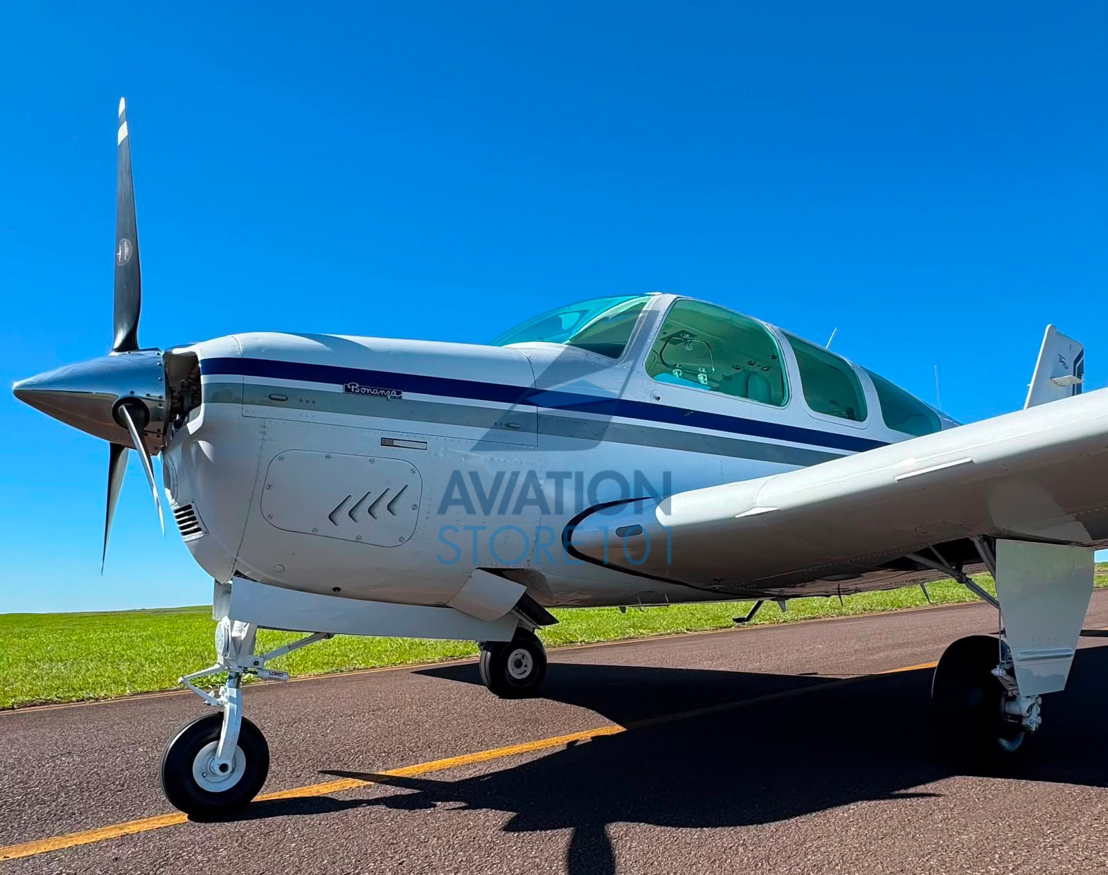 Beechcraft Bonanza F33A – Ano 1993 à Venda